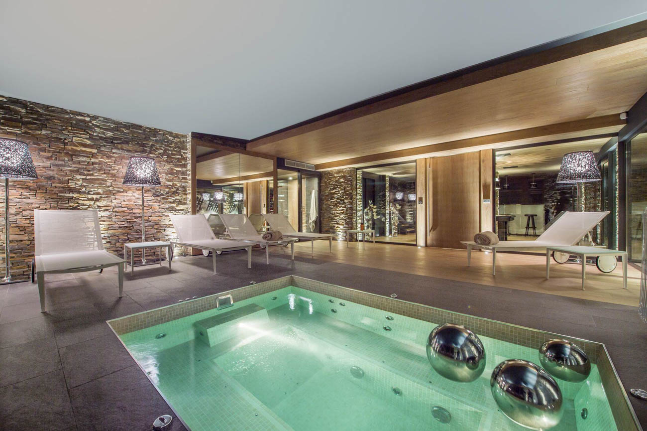 luxury homes for rent Courchevel